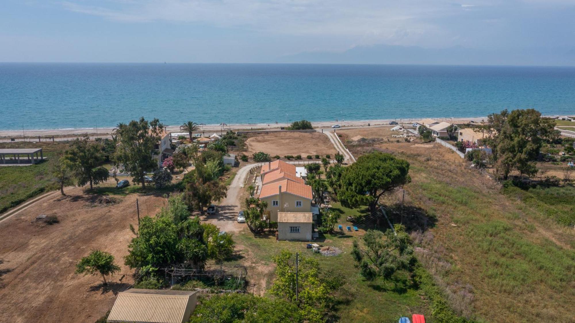 Almiros Beach Lazaris Apartments מראה חיצוני תמונה