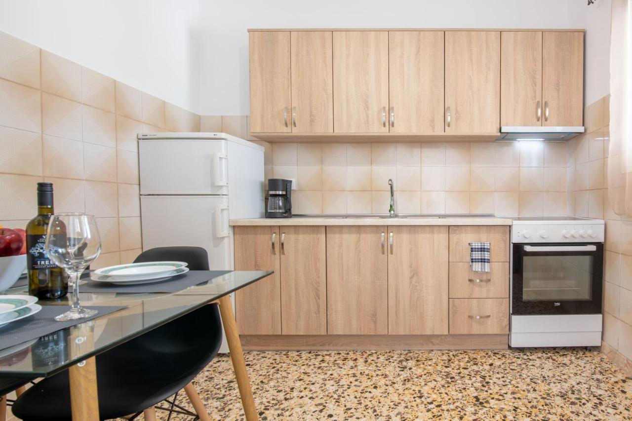 Almiros Beach Lazaris Apartments מראה חיצוני תמונה